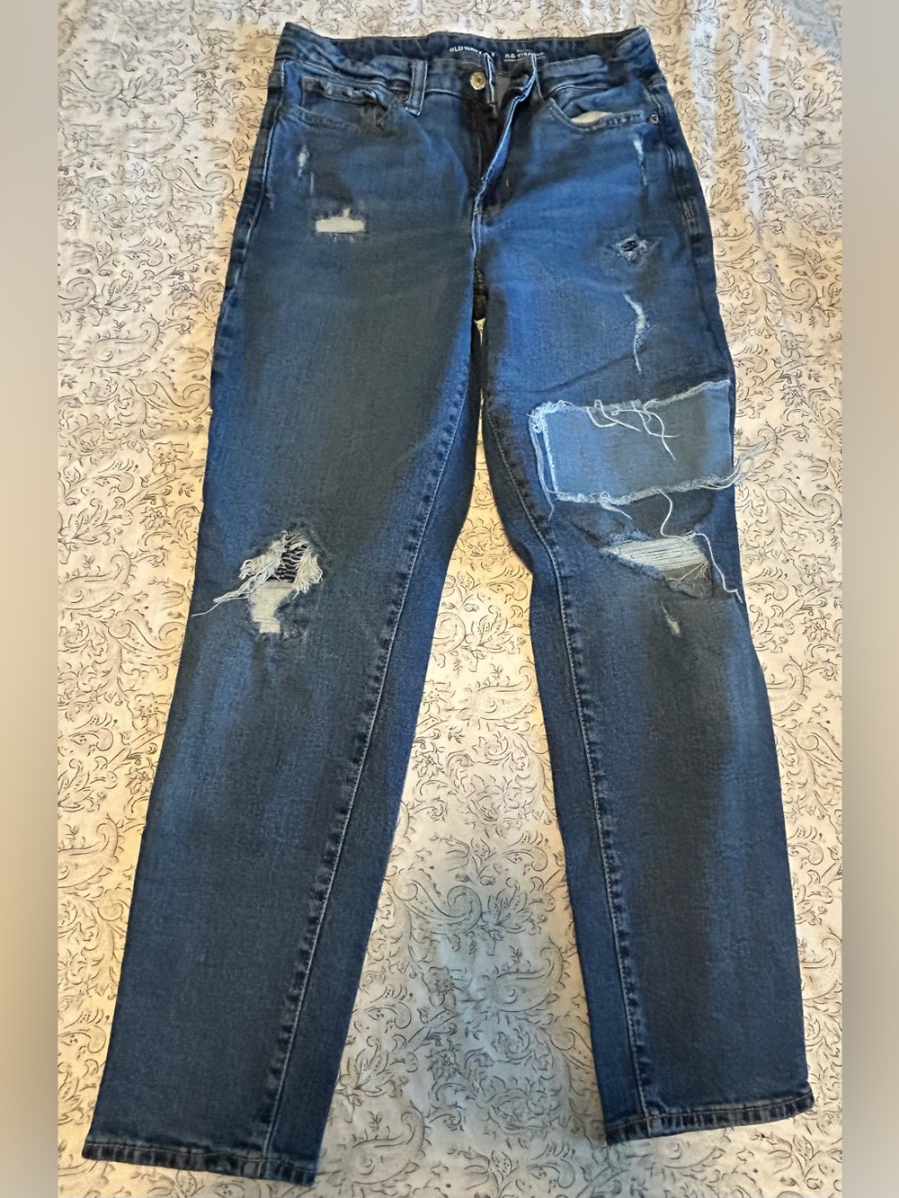 Women’s Old Navy Distressed Patchwork Blue Jeans - OG Straight - Size 6